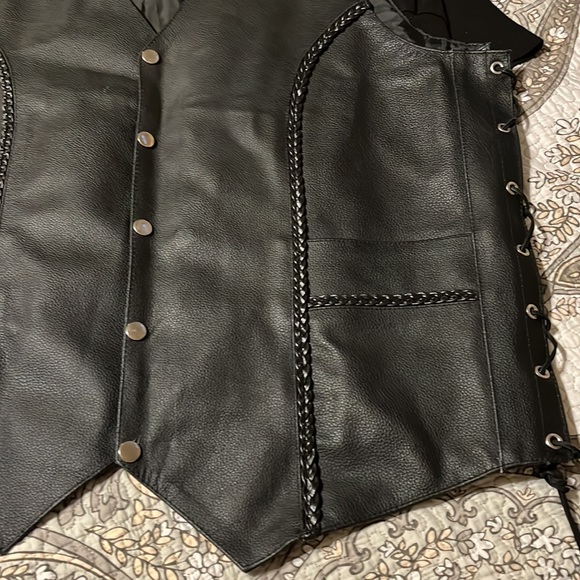 Defy Leather biker vest. XXL - Picture 3 of 6